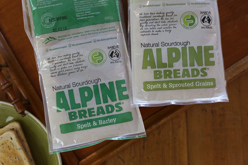 Alpine Spelt Pack Closeup2