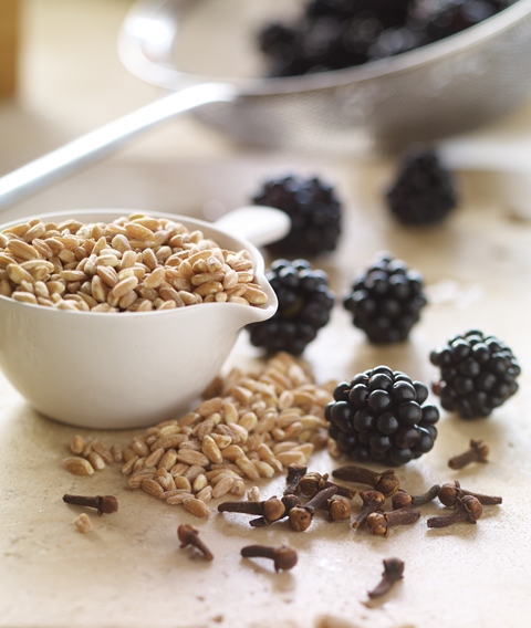 Blackberry Farro Clove