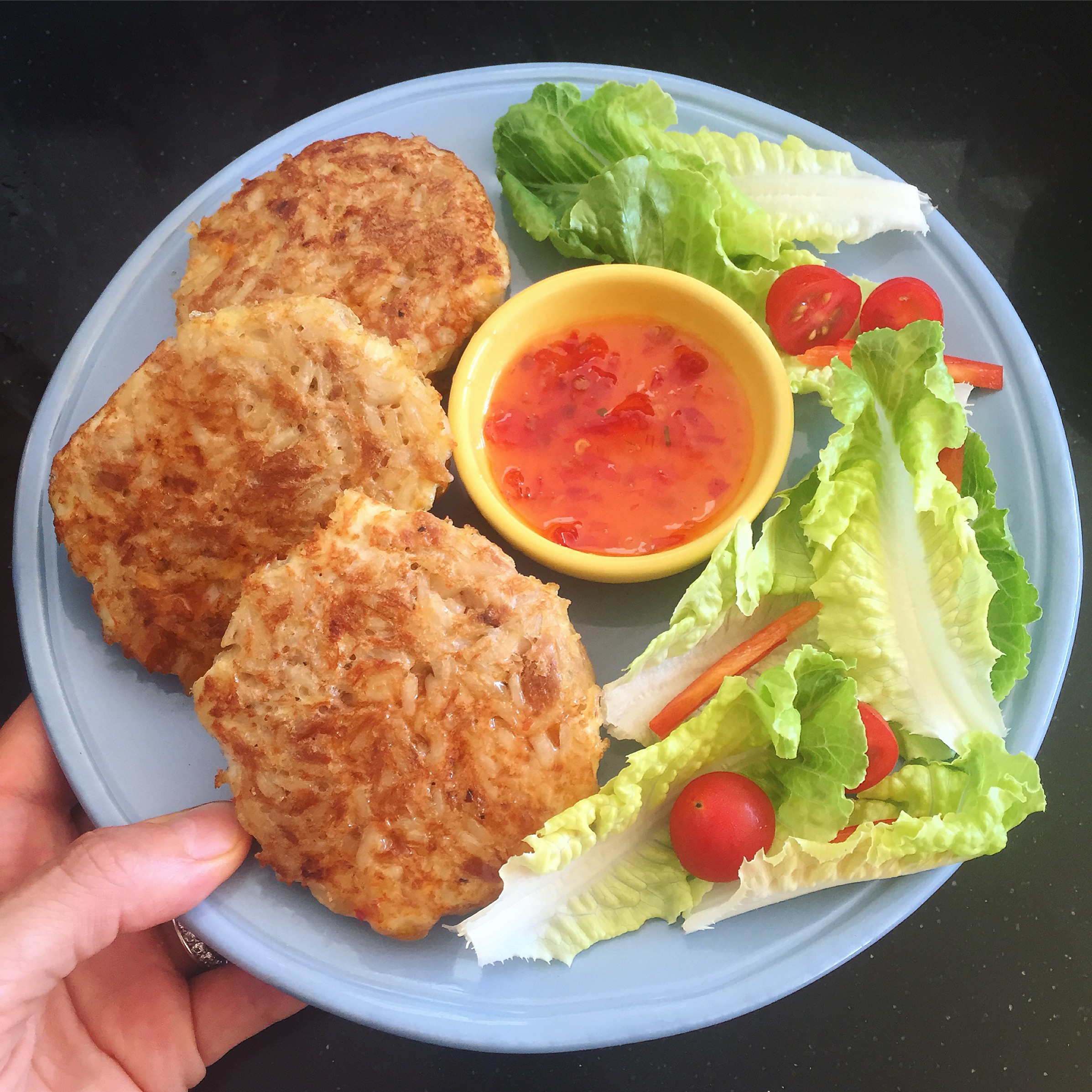 Chilli tuna burgers